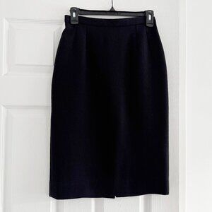 Vintage Dolce & Gabbana Black Wool Pencil Skirt, size 40IT (fits like size 2 US)